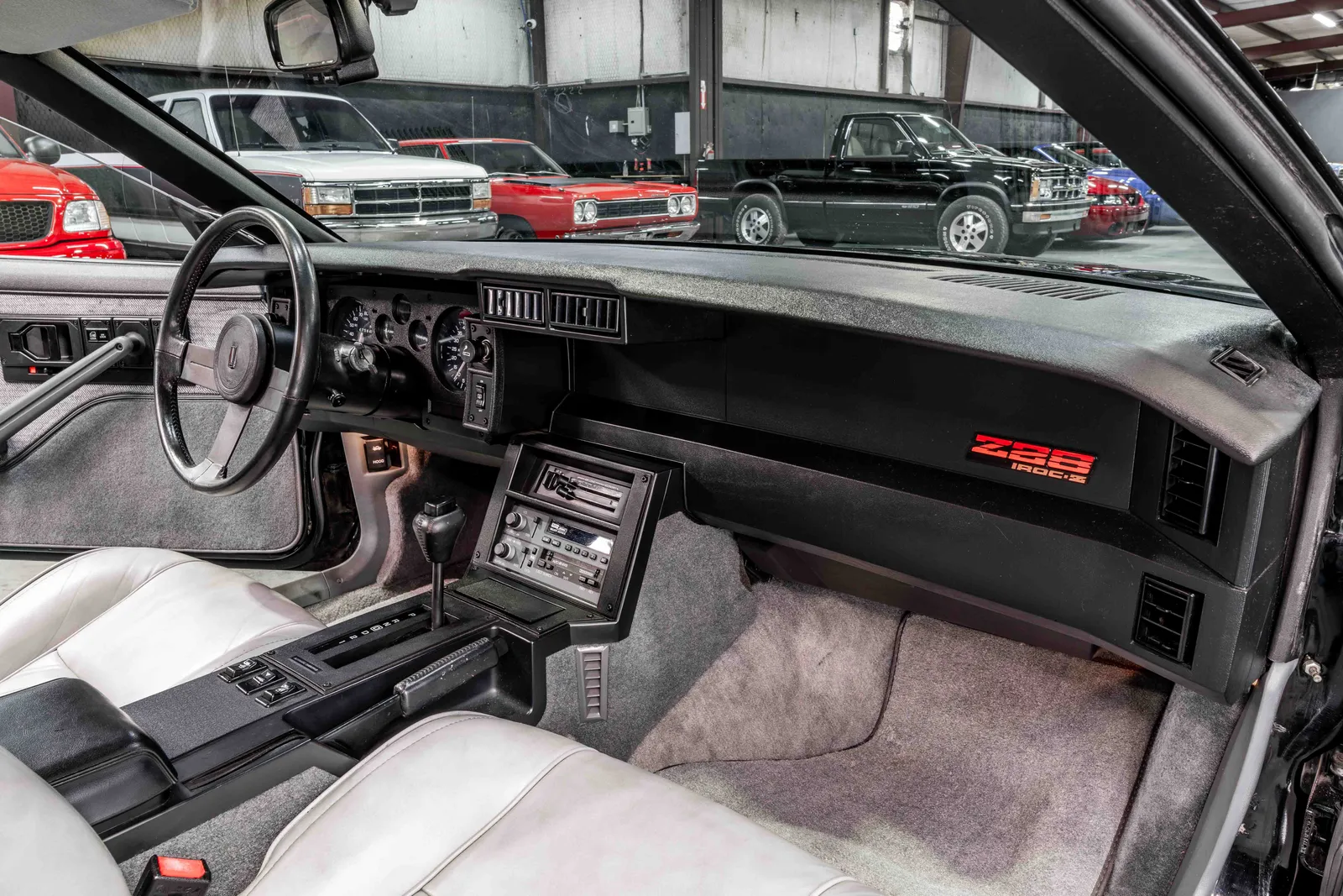 1987-Chevrolet-Camaro-Onyx Black-155823-49.jpg